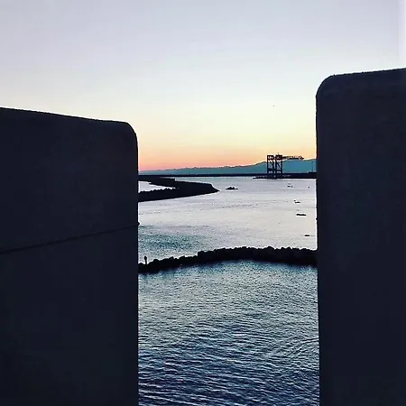 Castello Miramare 3* جنوة