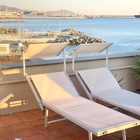 فندق Castello Miramare 3*