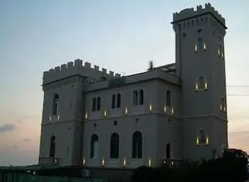 Castello Miramare جنوة