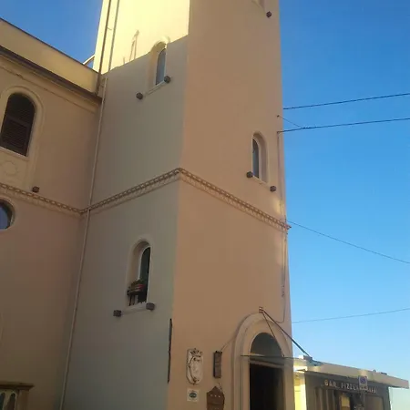מלון Castello Miramare